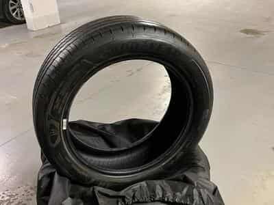 Tires – 17 - Photo 1