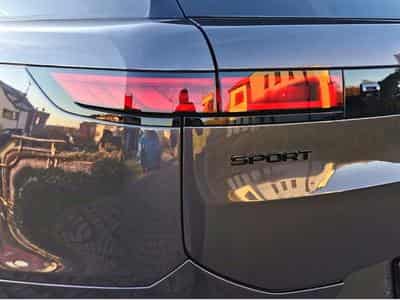 Land-Rover Range Rover Sport P550e AUTOBIOGRAPHY (2024) - Photo 10