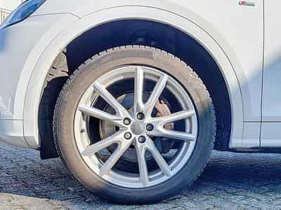 Audi Q5 S-line (2018) - Photo 13