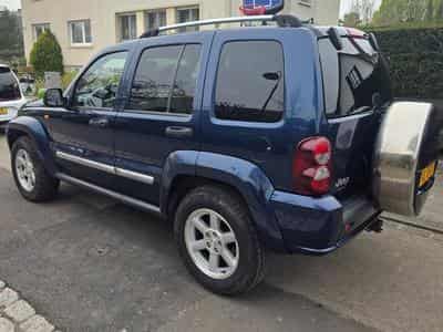 Jeep Cherokee 3.7 Limited (2005) - Photo 4