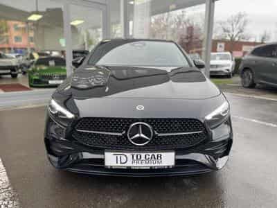 Mercedes A 200 AMG Line 7G-DCT (2025) - Photo 2