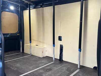 Ford Transit Confort (2024) - Photo 8