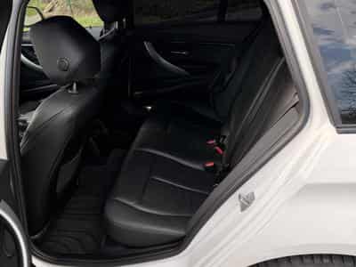 BMW 320 M Sport xDrive (2018) - Photo 8