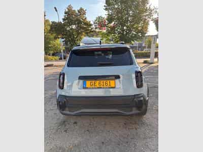 Renault 4 ICONIC (2025) - Photo 4