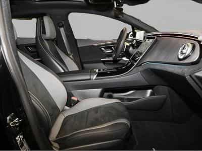 Mercedes EQ (2025) - Foto 2