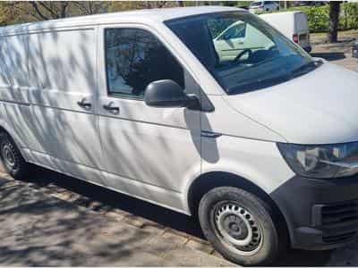 VW Transporter T6  long chassis (2015) - Photo 1