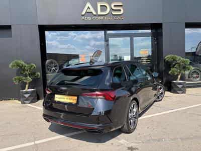 Skoda Octavia RS 2.0L 200CV (2023) - Photo 3