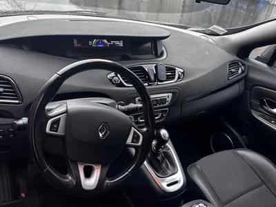 Renault Scenic (2013) - Photo 1