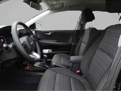 Kia Stonic (2024) - Photo 7