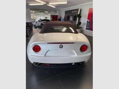 Alfa-Romeo 8C Spider (2010) - Photo 2