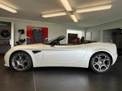 Alfa-Romeo 8C Spider (2010) - Photo 5
