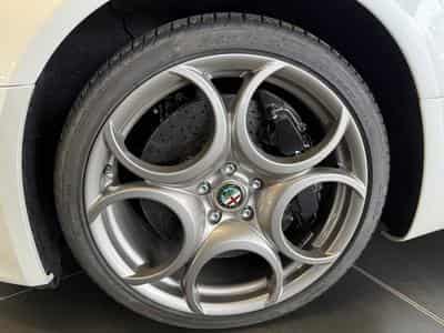 Alfa-Romeo 8C Spider (2010) - Photo 8