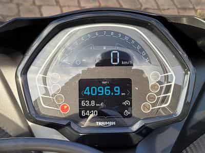 Triumph Daytona 660 (2025) - Photo 8