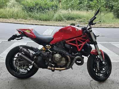 Ducati Monster 821 (2017) - Foto 1