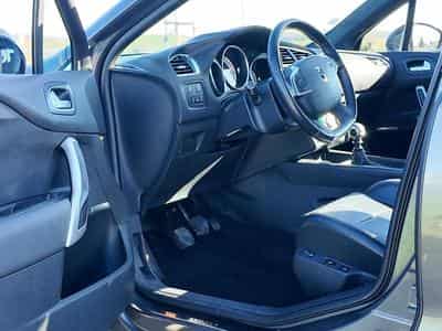 Citroën DS Crossback (2017) - Photo 7