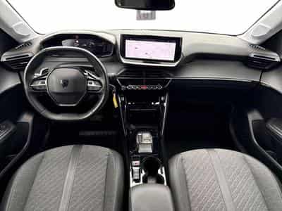 PEUGEOT 208 1.2 Hybrid 100ch Allure e-DCS6 (2024) - Photo 2