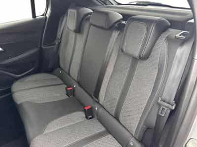 PEUGEOT 208 1.2 Hybrid 100ch Allure e-DCS6 (2024) - Photo 5