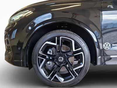 VW Tiguan R-LINE (2025) - Photo 8