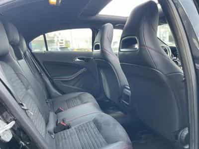 Mercedes A 180 d AMG Line 7G-DCT Toit Ouvrant (2016) - Photo 5