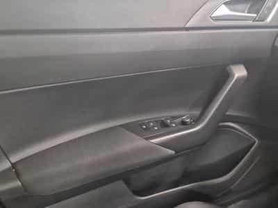 VW Taigo R-LINE (2024) - Foto 14