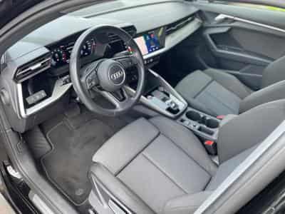 Audi A3 Sportback 35 TFSI S-tronic S line (2022) - Photo 6