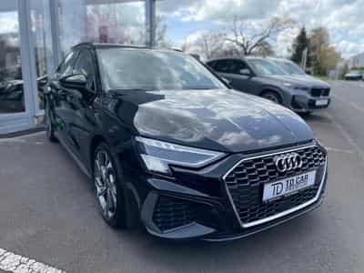 Audi A3 Sportback 35 TFSI S-tronic S line (2022) - Photo 3