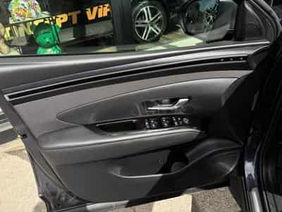 Hyundai Tucson IX35 1.6L 150CV (2022) - Photo 10