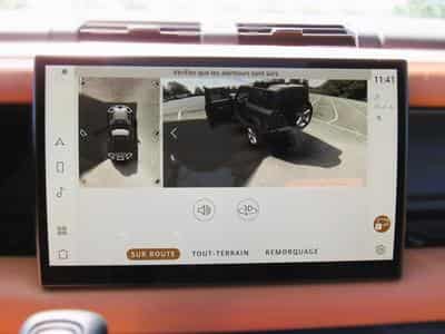 Land-Rover Defender 90 3.0 D250 MHEV L663 (2022) - Photo 12