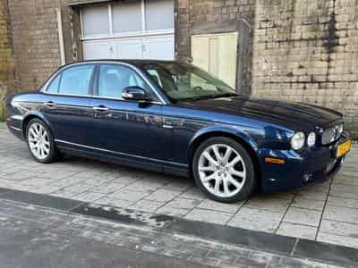 Jaguar XJ Sauvegnion (2008) - Foto 1
