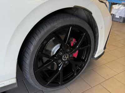 VW Golf GTD 2.0 (2021) - Photo 10