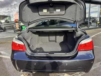 BMW 520 d (2009) - Photo 13