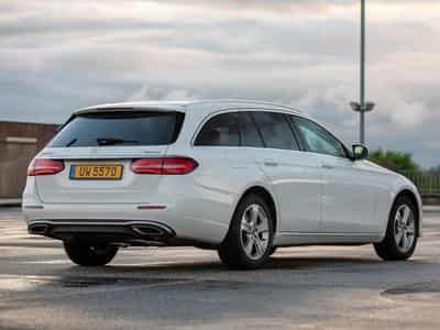 Mercedes E 200 4Matic Modèle T (2017) - Photo 6