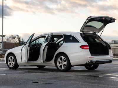 Mercedes E 200 4Matic Modèle T (2017) - Photo 5