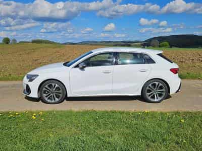 Audi S3 Sportsback (2024) - Photo 1