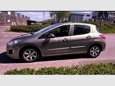 Peugeot 308 1.6 Essence (2013) - Photo 3