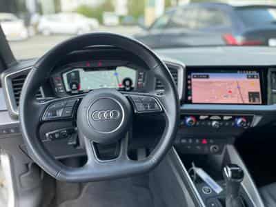 Audi A1 Sportback 35 TFSI S-tronic S-Line (2021) - Foto 8