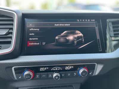 Audi A1 Sportback 35 TFSI S-tronic S-Line (2021) - Foto 11