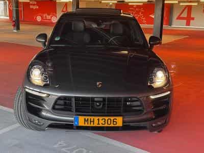 Porsche Macan Turbo (2017) - Photo 3