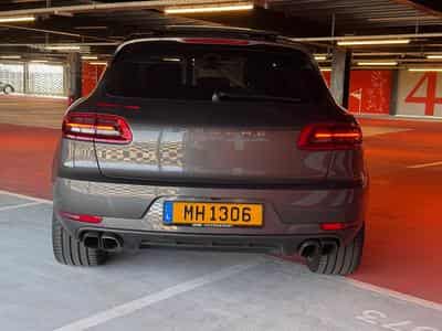 Porsche Macan Turbo (2017) - Photo 4