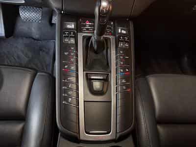 Porsche Macan Turbo (2017) - Photo 10