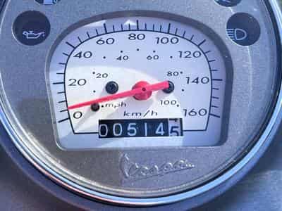 Vespa GTV 300 Sei Giorni Grigio - II Edition (2020) - Foto 3