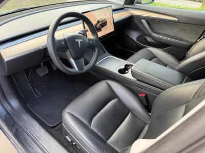 Tesla Model 3 Long Range AWD, Dual Motor (2022) - Foto 4