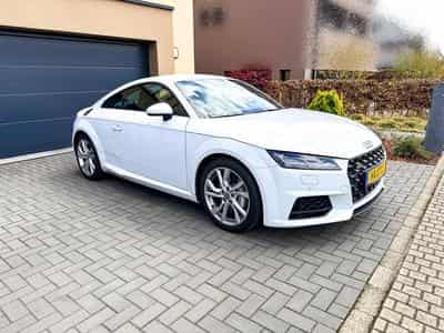 Audi TT Coupé S-Line Quattro (2019) - Photo 1