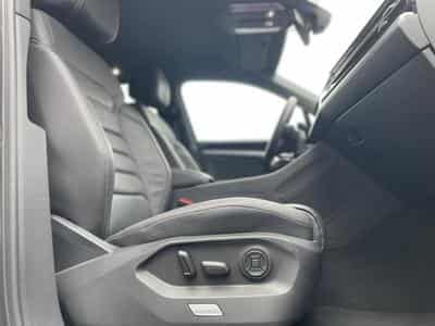 VW Touareg 3.0 TDI 231 4Motion DSG (2024) - Photo 4