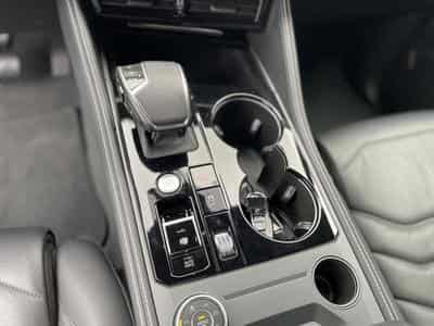 VW Touareg 3.0 TDI 231 4Motion DSG (2024) - Photo 11