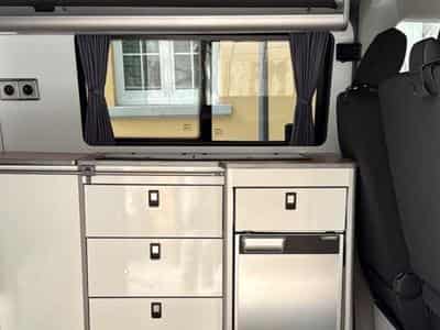 VW Transporter T6 California Conversion (2017) - Foto 10