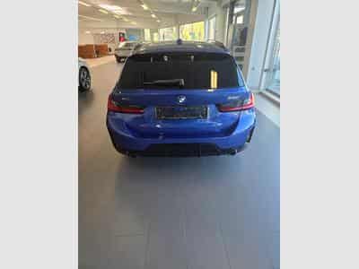 BMW 330 xDrive M Sport Pro, Attache (2025) - Photo 2