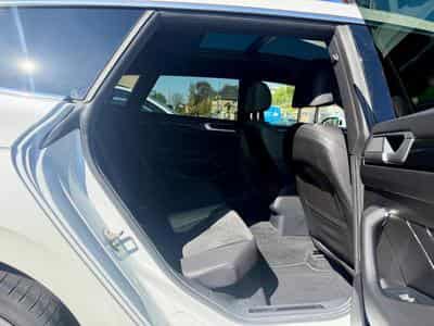 VW Arteon SB 2.0 TDI 200 4Motion R-Line PANO/CAM/MATRIX (2023) - Photo 10