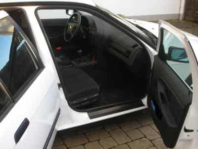 BMW 318 (1997) - Photo 4