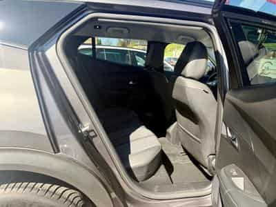 Peugeot 2008 1.2 PureTech 100 Allure (2022) - Photo 10